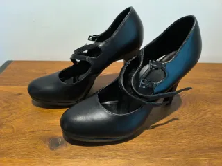 Zapatos tacón Graceland negros