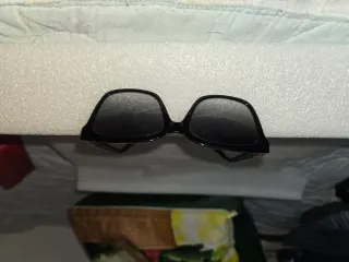 Gafas de Sol GUESS 7869 01B Negras