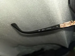 Gafas de Sol GUESS 7869 01B Negras