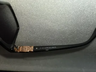 Gafas de Sol GUESS 7869 01B Negras