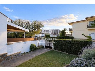 Casa adosada en venta en La Fosca-Cala Margarida en Palamós