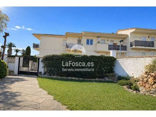 Casa adosada en venta en La Fosca-Cala Margarida en Palamós