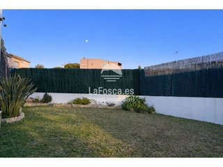 Casa adosada en venta en La Fosca-Cala Margarida en Palamós