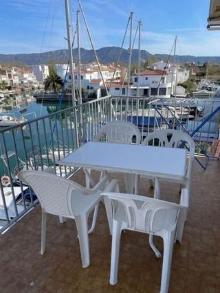 Piso en venta en Empuriabrava en Castelló d´Empúries