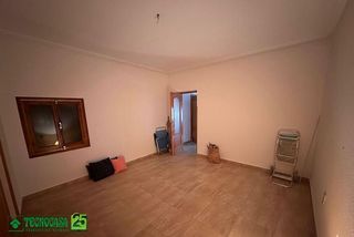 Casa adosada en venta en Manzanares