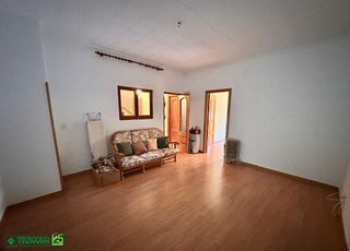 Casa adosada en venta en Manzanares