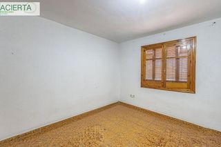 Chalet en venta en Gójar