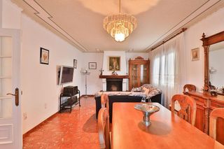 Casa adosada en venta en Padul