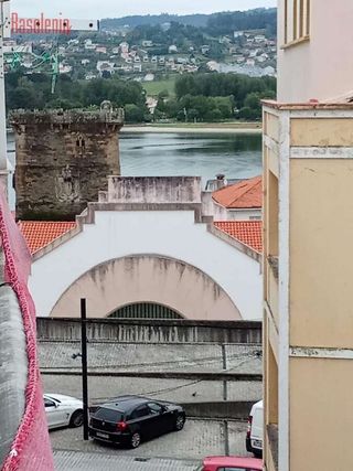 Casa pareada en venta en Pontedeume