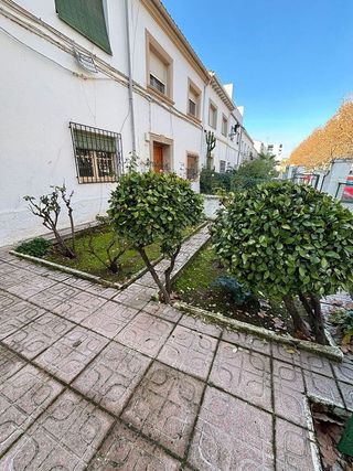 Casa adosada en venta en Beas de Segura