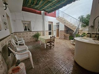 Chalet en venta en Benamejí