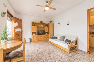 Casa adosada en venta en Centro en Santa Pola