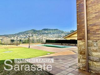 Chalet en venta en Estella/Lizarra