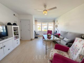 Casa adosada en venta en Centro Internacional en Torrox