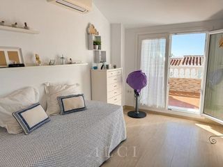 Casa adosada en venta en Centro Internacional en Torrox