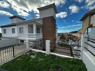 Casa pareada en venta en Viña Málaga en Vélez-Málaga