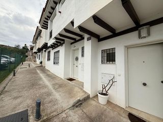 Casa adosada en venta en El Faro de Calaburra - Chaparral en Mijas