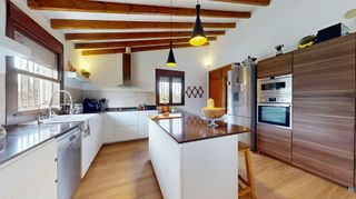 Chalet en venta en Novelda