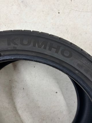 Neumáticos 265/35/19 98Y kumho
