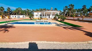 Chalet en venta en Catral