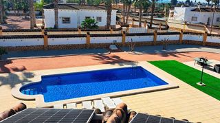 Chalet en venta en Catral