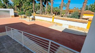 Chalet en venta en Catral