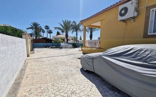 Chalet en venta en Catral