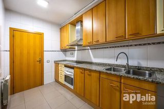 Piso en venta en Gràcia en Sabadell