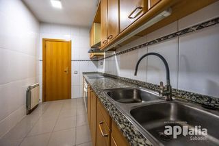 Piso en venta en Gràcia en Sabadell