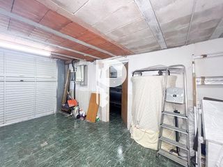 Chalet en venta en Torrelles de Llobregat