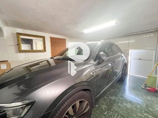 Chalet en venta en Torrelles de Llobregat