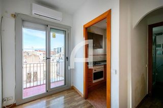 Ático en venta en Sants en Barcelona