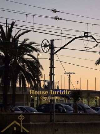 Casa adosada en venta en L'Havana en Mataró