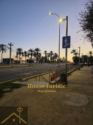 Casa adosada en venta en L'Havana en Mataró