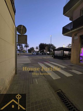 Casa adosada en venta en L'Havana en Mataró