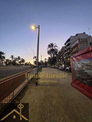 Casa adosada en venta en L'Havana en Mataró
