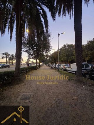 Casa adosada en venta en L'Havana en Mataró