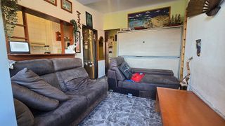 Piso en venta en Les Roquetes en Barcelona