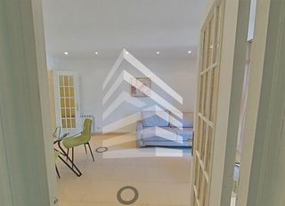 Piso en venta en El Camp de l'Arpa del Clot en Barcelona