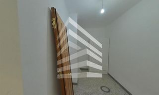 Piso en venta en El Camp de l'Arpa del Clot en Barcelona