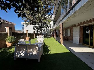 Piso en venta en La Font d'en Fargues en Barcelona