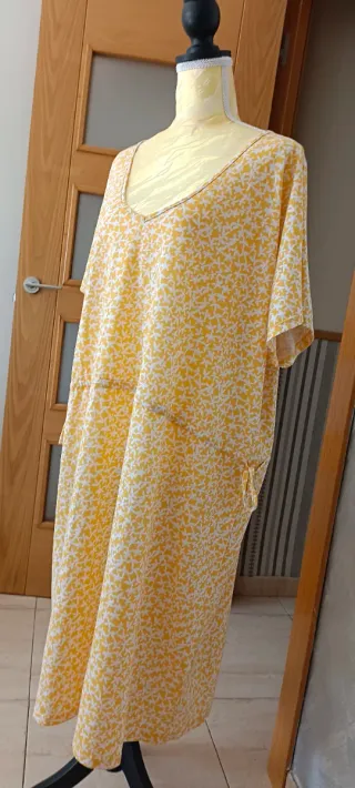 Vestido vaporoso estampado talla 52/54