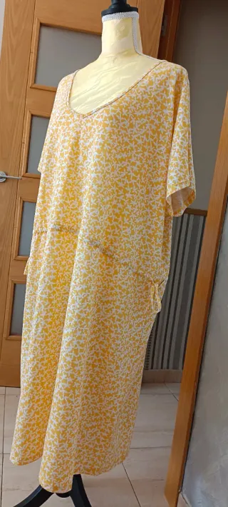 Vestido vaporoso estampado talla 52/54