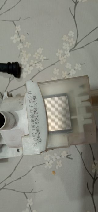 Bomba de agua lavadora Fagor F2812