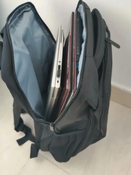 Mochila de cabina negra nueva aprobada para volar