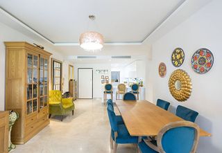 Piso en venta en Nueva Andalucía centro en Marbella