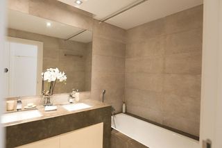 Piso en venta en Nueva Andalucía centro en Marbella