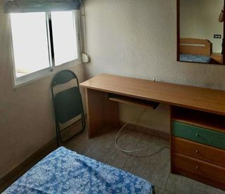 Piso en venta en Carolinas Altas en Alicante