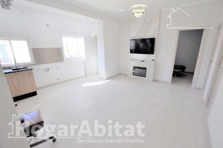 Piso en venta en Cardenal Benlloch en Mislata