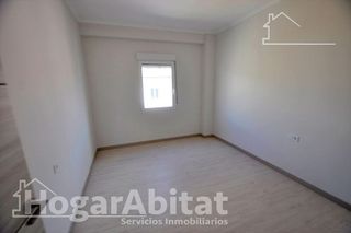 Piso en venta en Cardenal Benlloch en Mislata